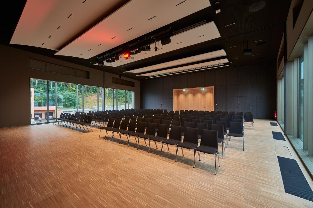 Haus Der Kultur Waldkraiburg Saalplan