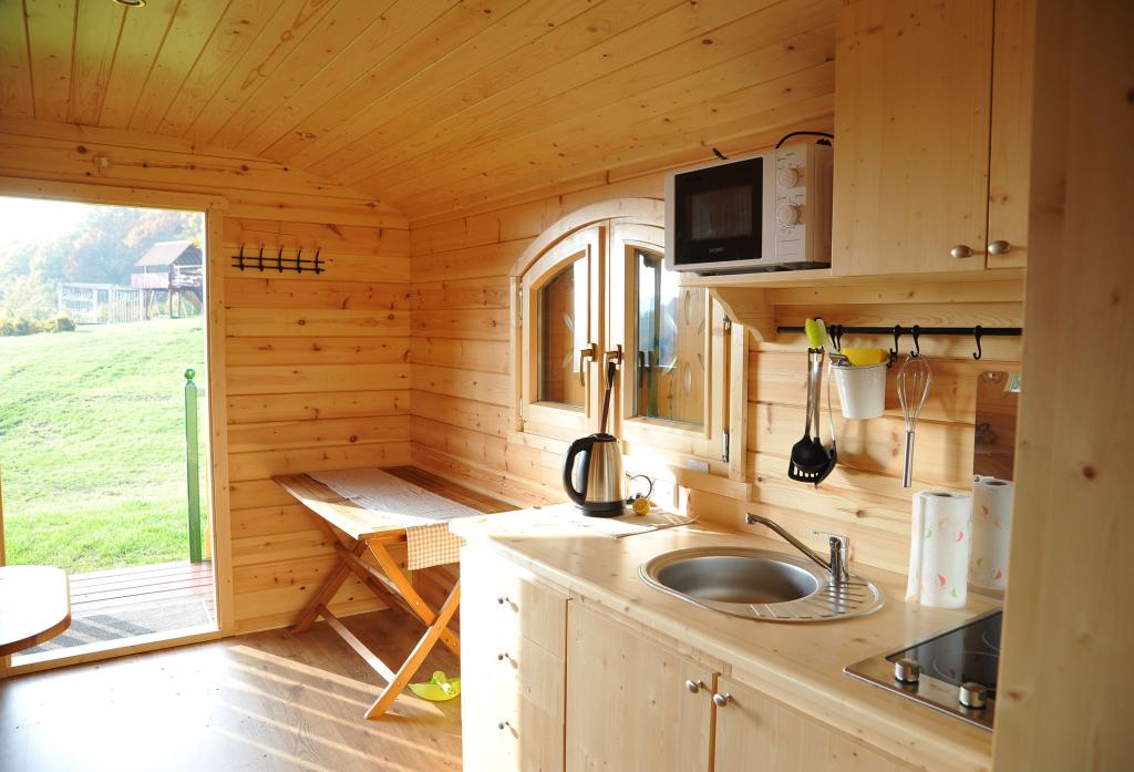 Zirkuswagen | Die Filmmotivdatenbank für das Saarland, Luxemburg, Ost